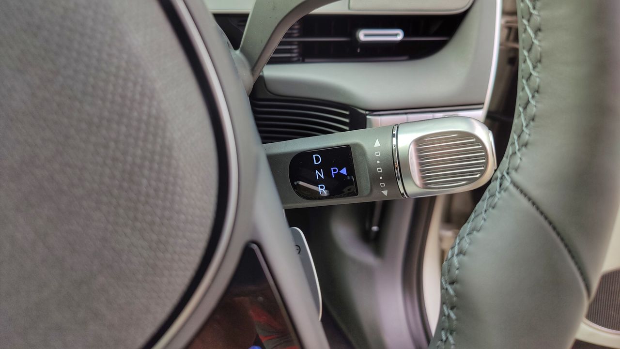 The drive select stalk