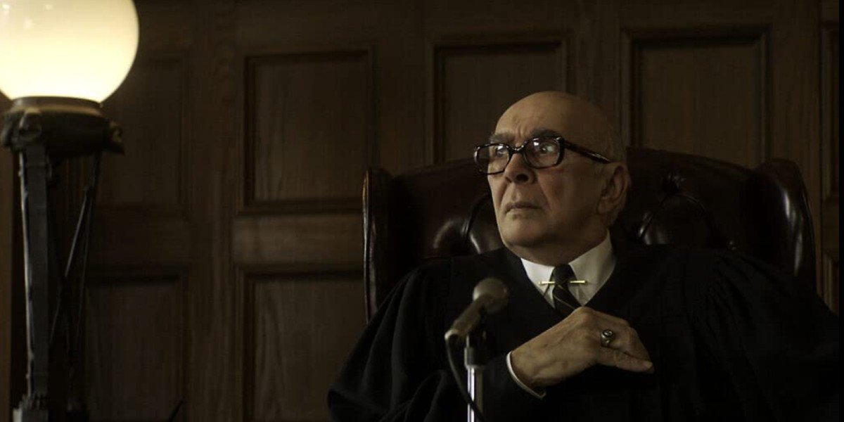 Frank Langella in The Trial of the Chicago 7