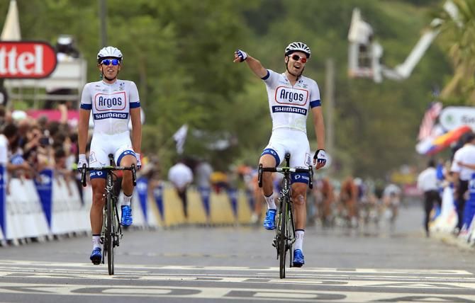 Argos-Shimano riders celebrate their team's success