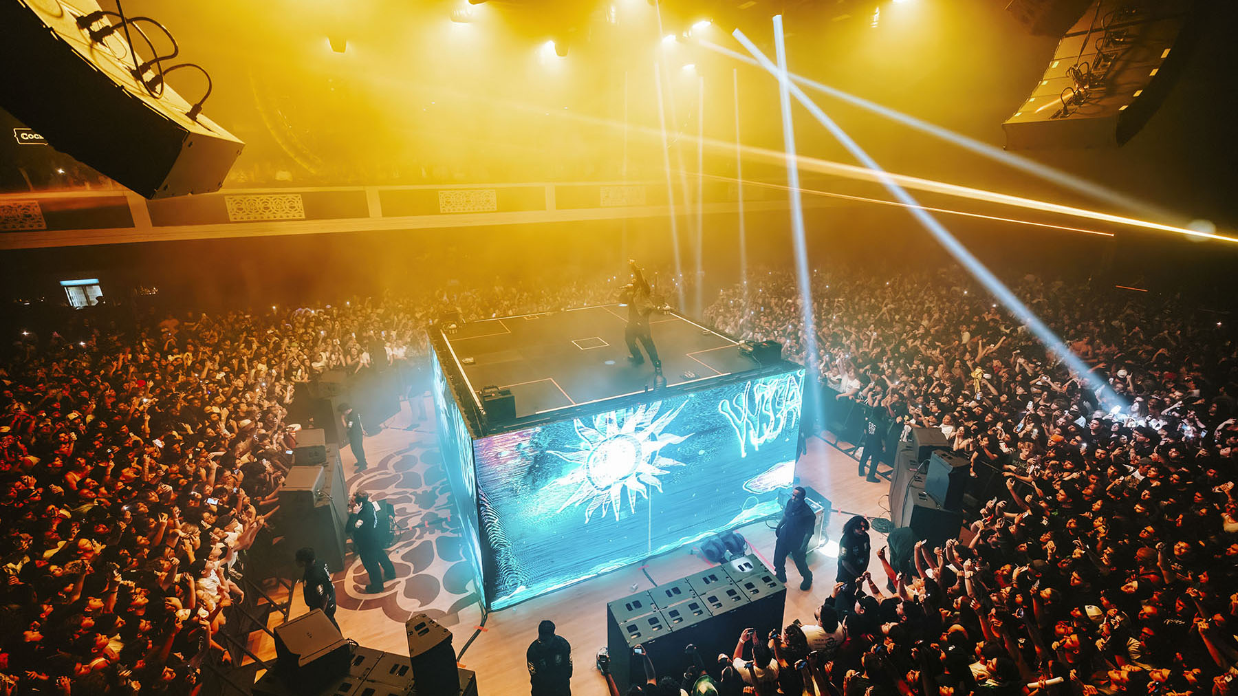 Yeat’s show at Shrine Expo Hall featured an elevated centerstage surrounded by L-Acoustics KS28 subs and A15 fills