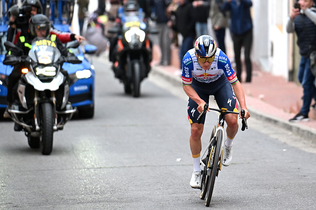 TEULADA MORAIRA, SPAIN - FEBRUARY 07: Remco Evenepoel of Belgium and Team Red Bull - BORA - hansgrohe attacks during the 77th Volta Comunitat Valenciana 2026, Stage 4 a 172km stage from La Nucia to Teulada Moraira on February 07, 2026 in Teulada Moraira, Spain. (Photo by Szymon Gruchalski/Getty Images)