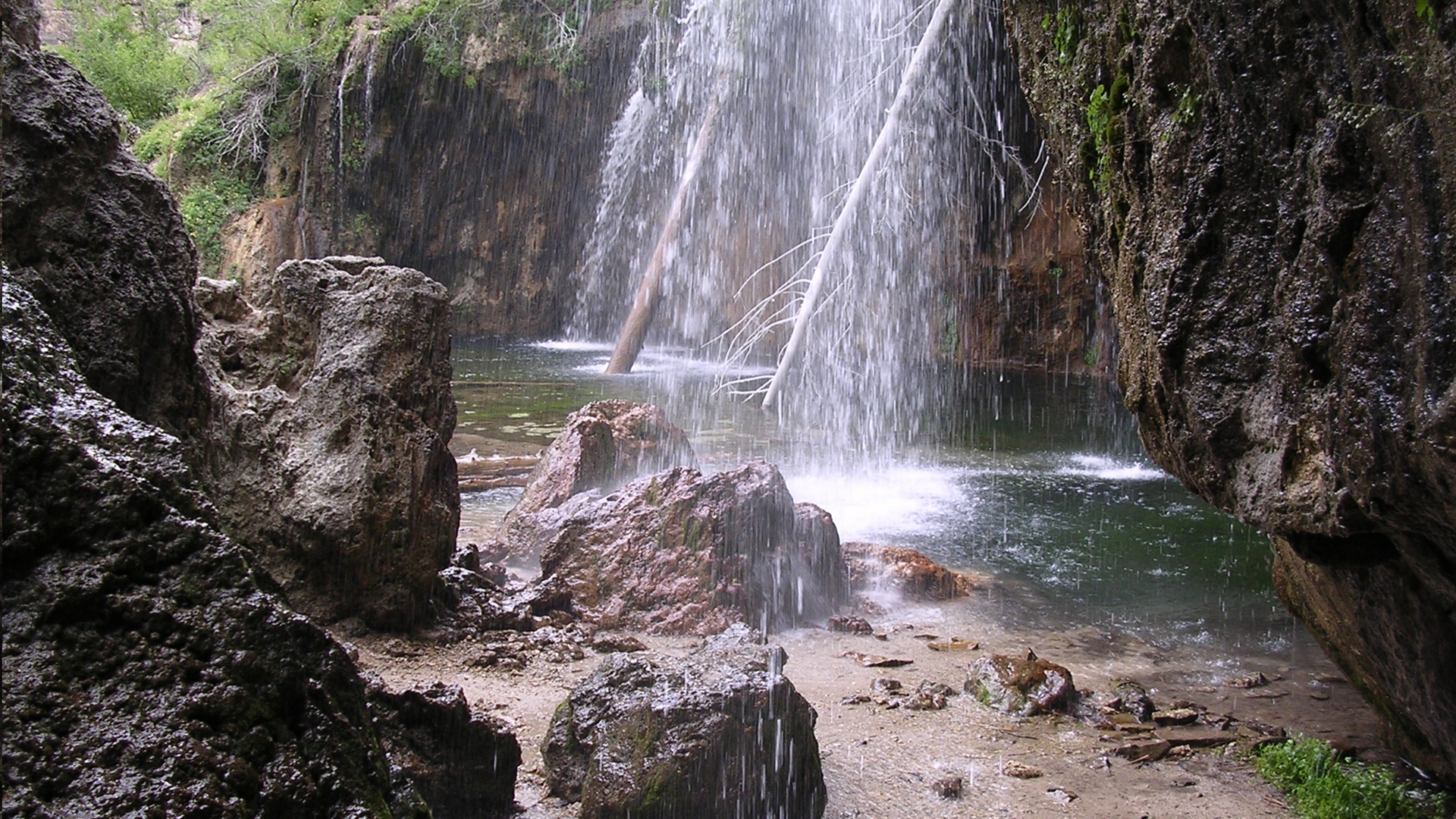 Colorado S Famed Hanging Lake Closed Indefinitely Advnture   Mozqez3XDmcqJbiYmuZGfT 