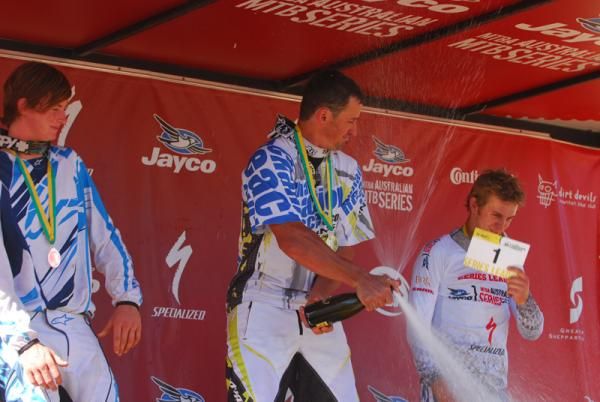 The men's podium saw Chris Kovarik once again on the top step.