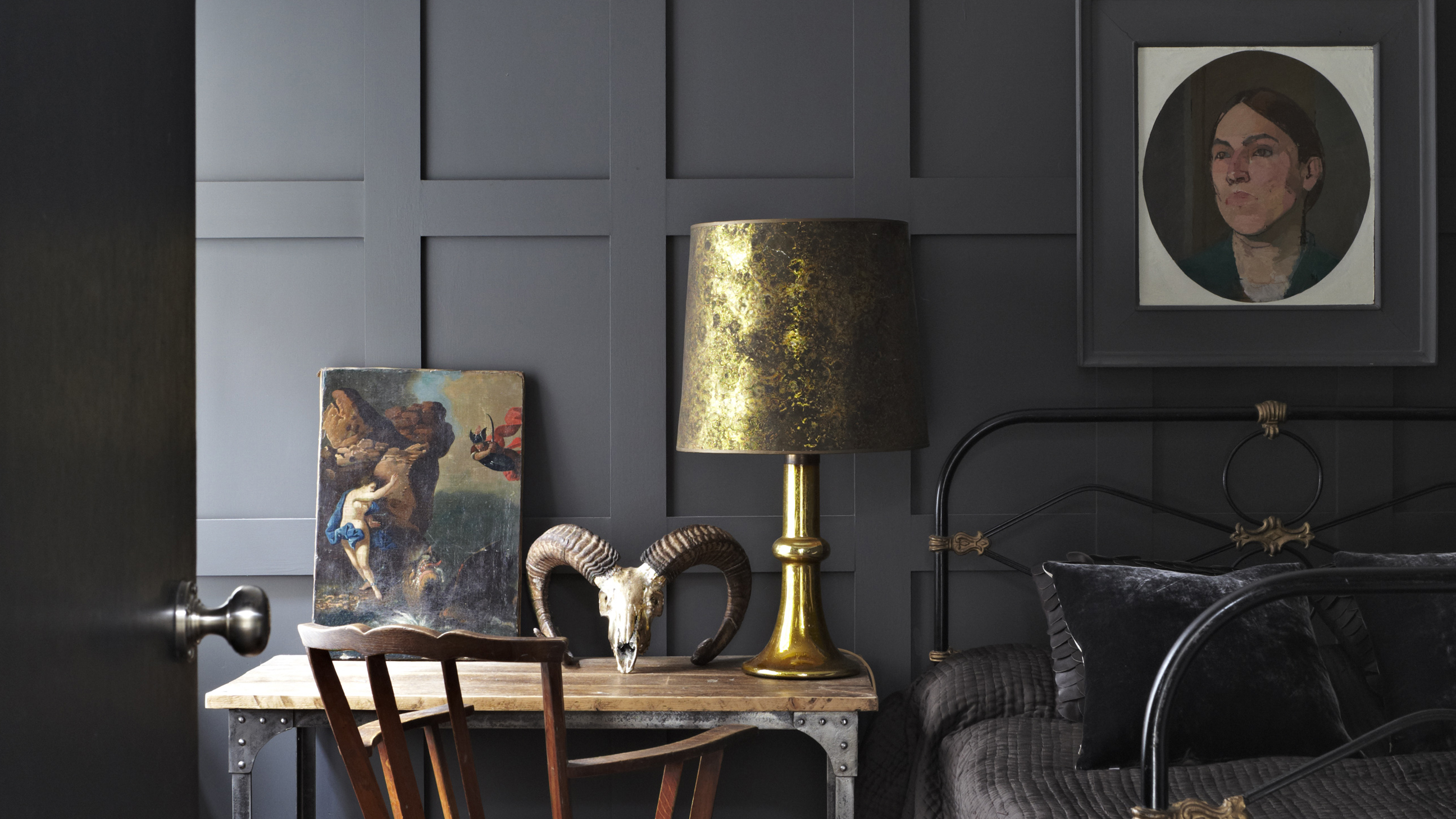 Experts reveal why you should paint your bedroom black