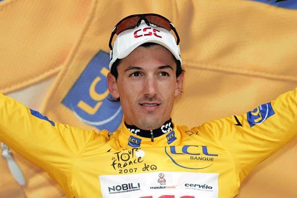 Cancellara happy to have survived another day in yellow