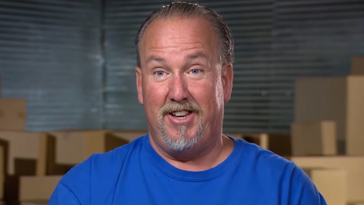Darrell excited about a haul in Storage Wars. 