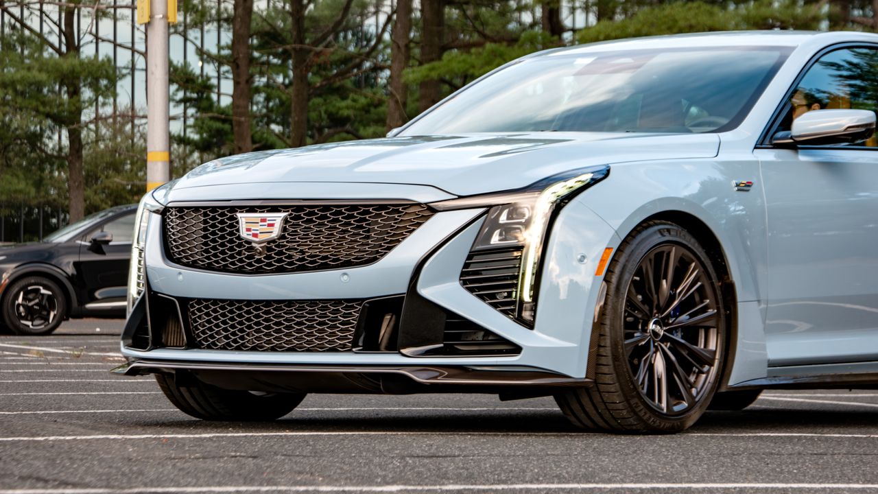 2026 Cadillac CT5 Blackwing review.