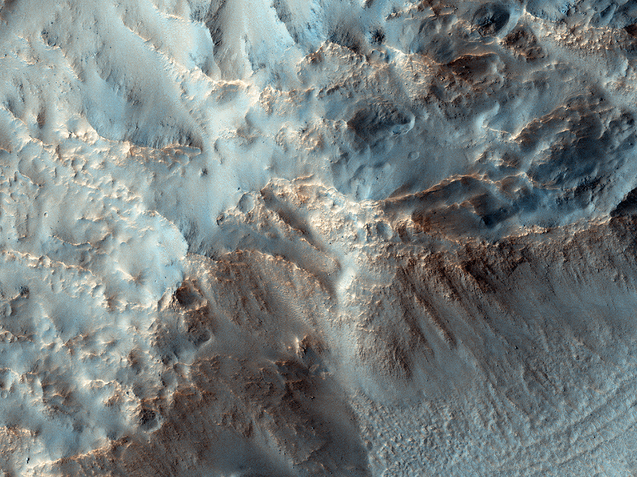 Dark Streaks Indicate Water on Mars