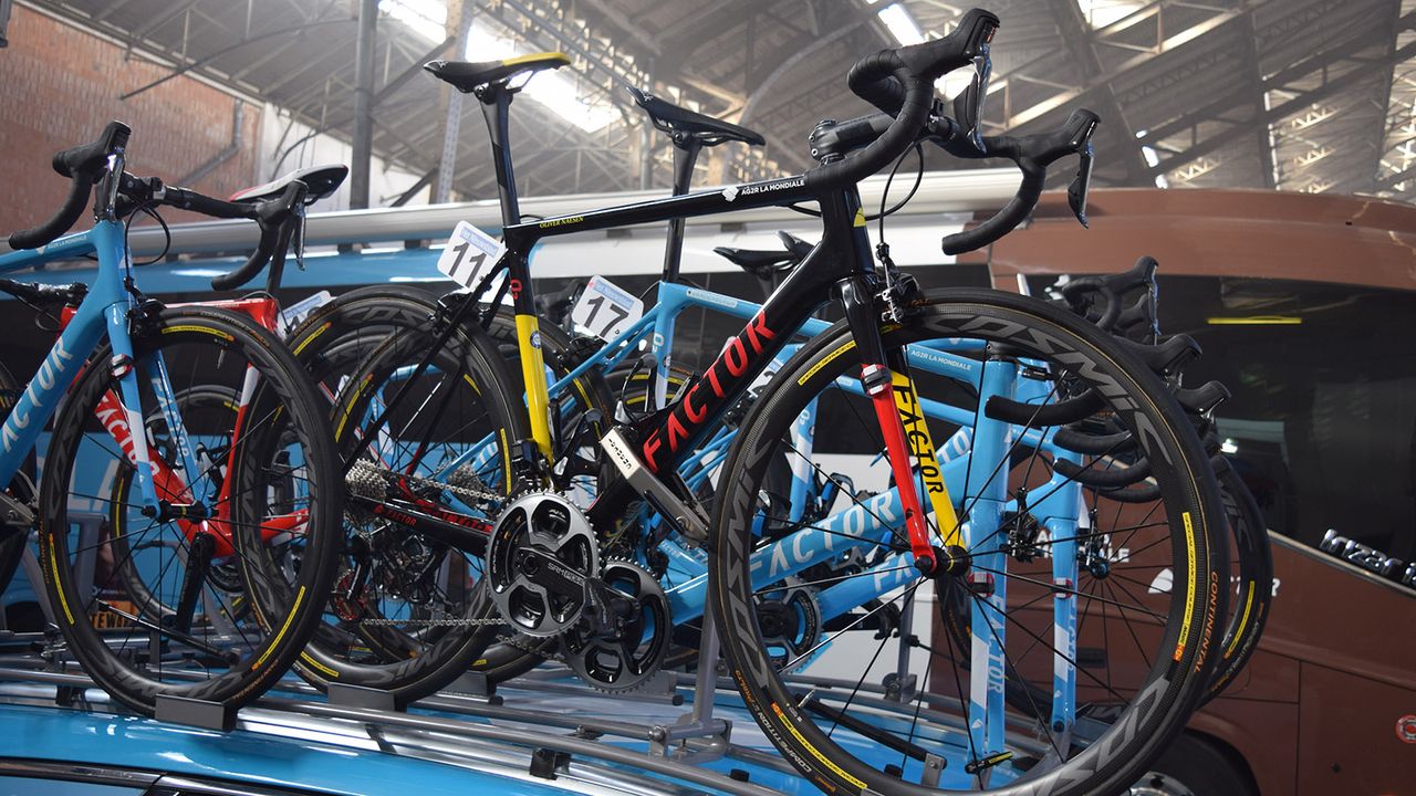 Each of Naesen's Belgium champion bikes feature a similar paint scheme and detailing