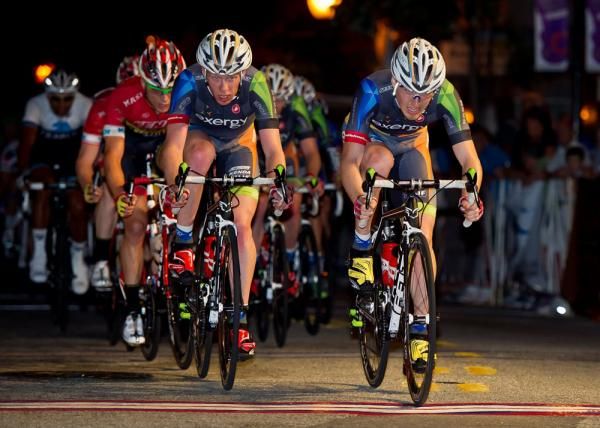 TEam Exergy setting the pace with 4 laps remaining