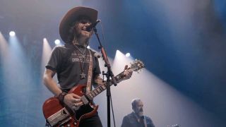 Charlie Starr onstage