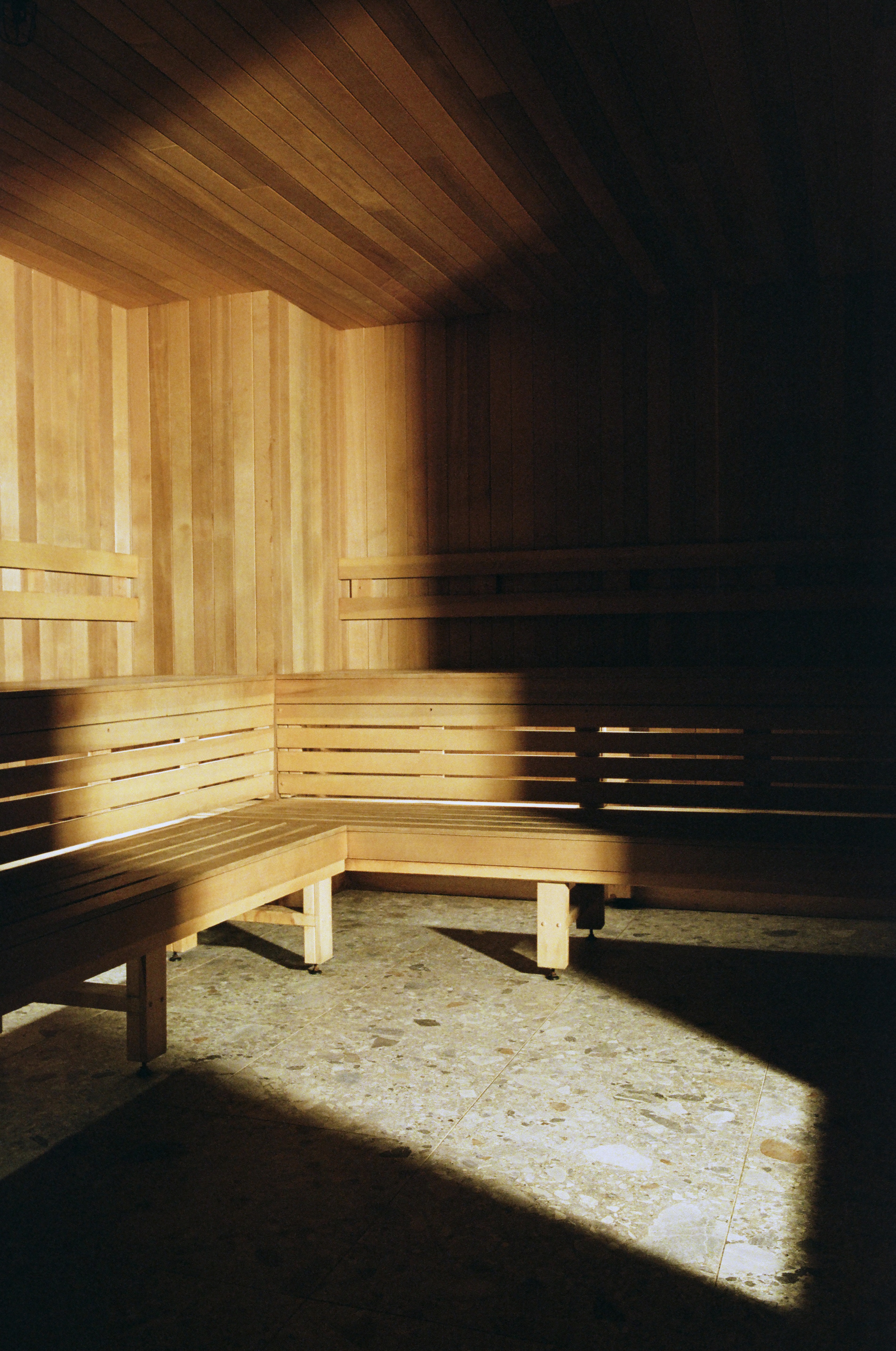 bathing clubs new york akari brooklyn