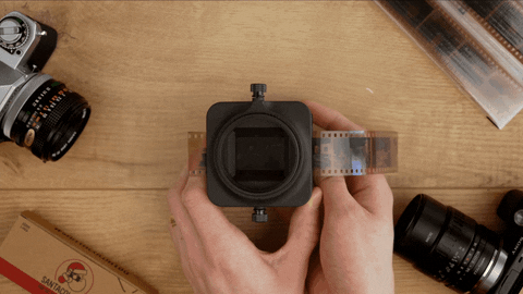 Valoi easy35 35mm film camera scanning