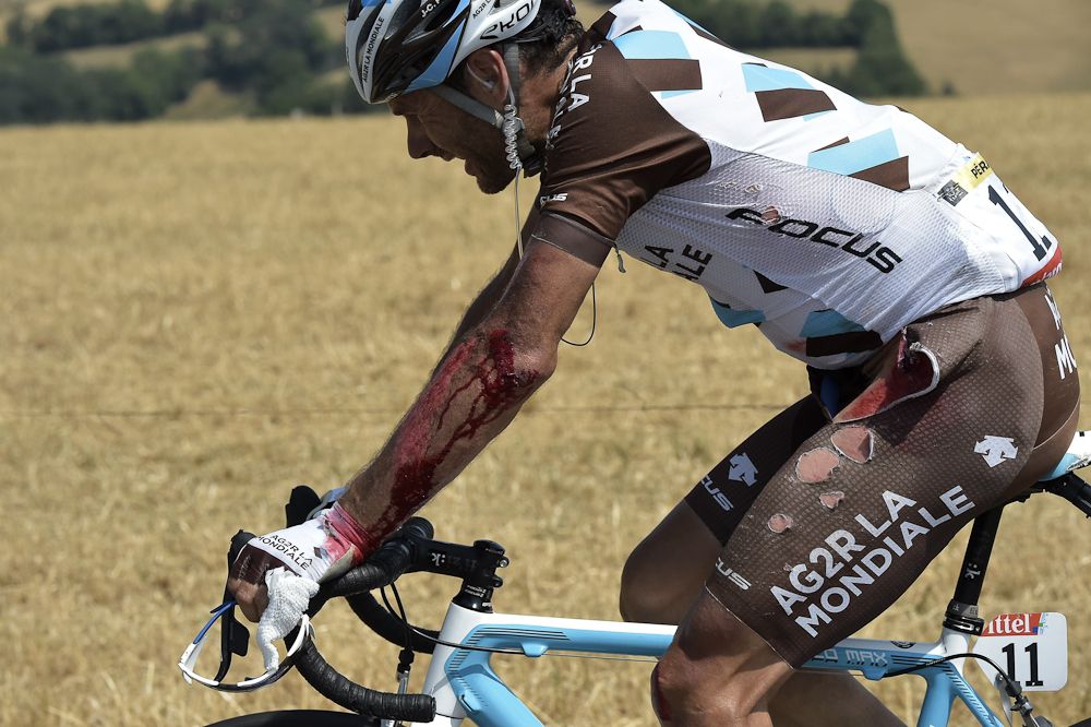 Jean-Christophe P&eacute;raud crashed hard during stage 13 but finished the race.