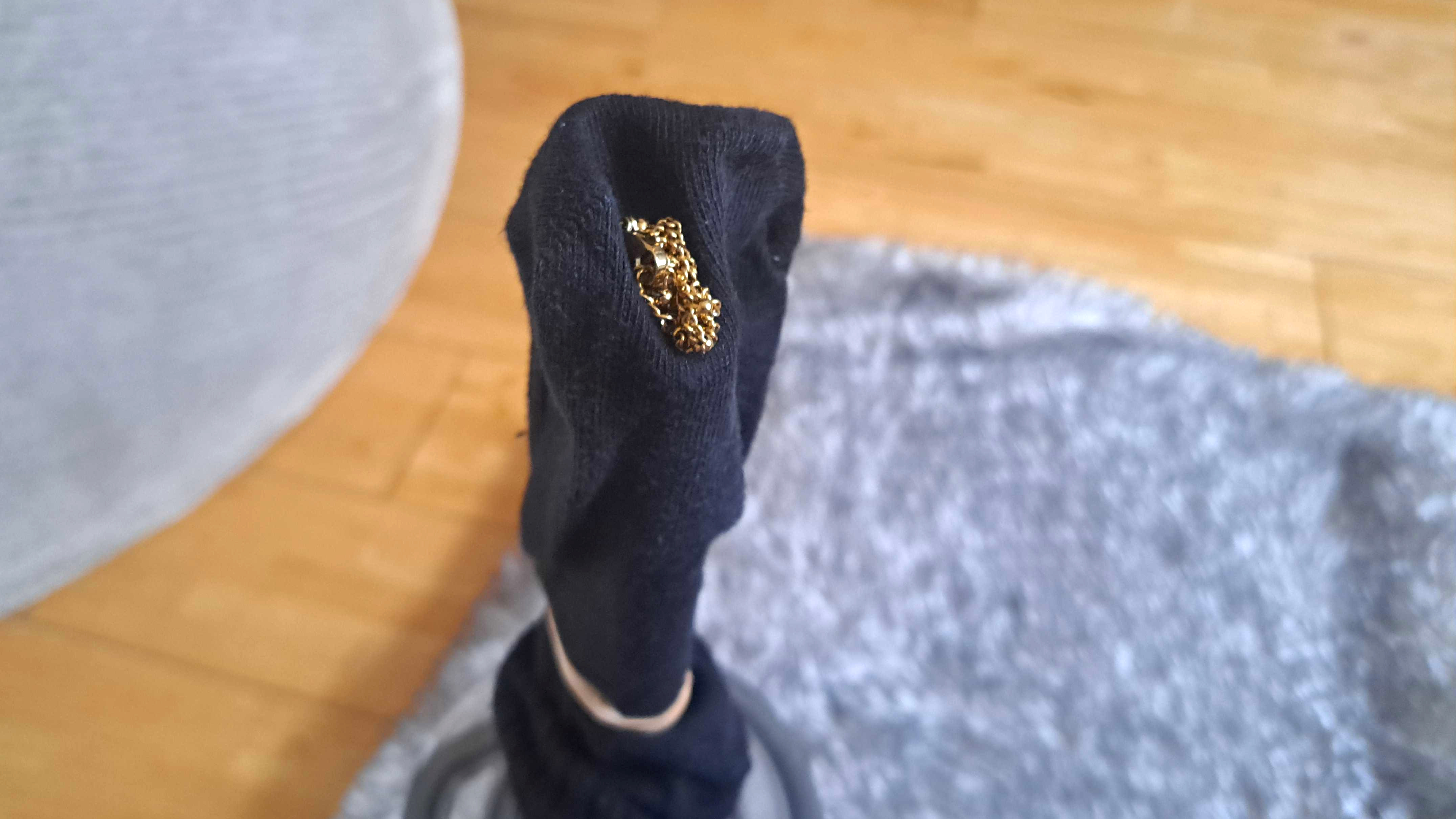Jewellery retrieved in sock vacuum hack