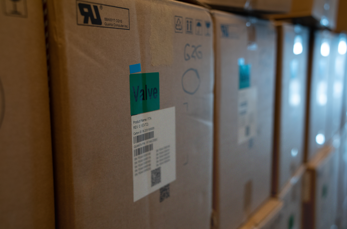 Images of the Steam Deck dev-kits before packing.