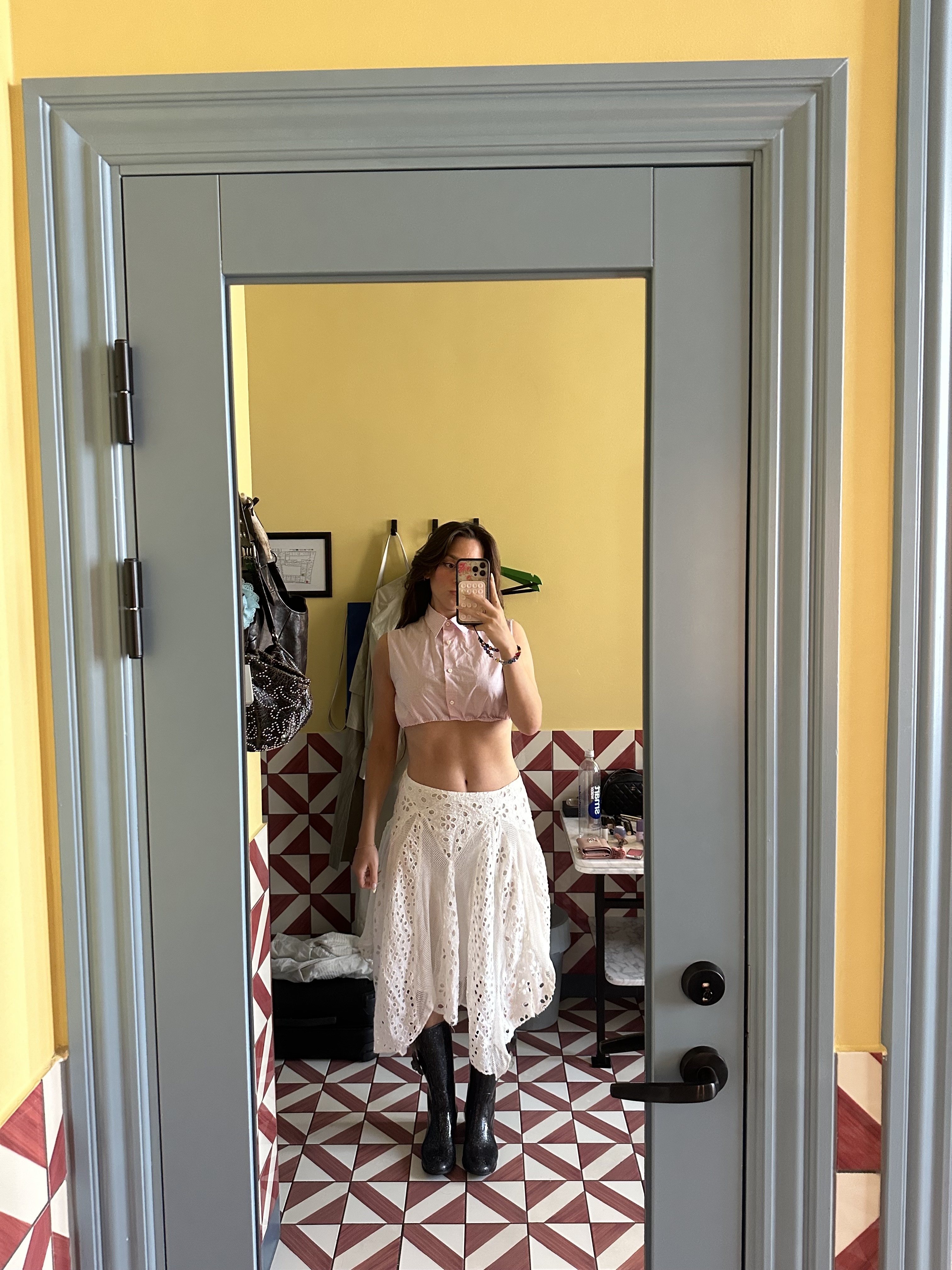 Outfit selfies