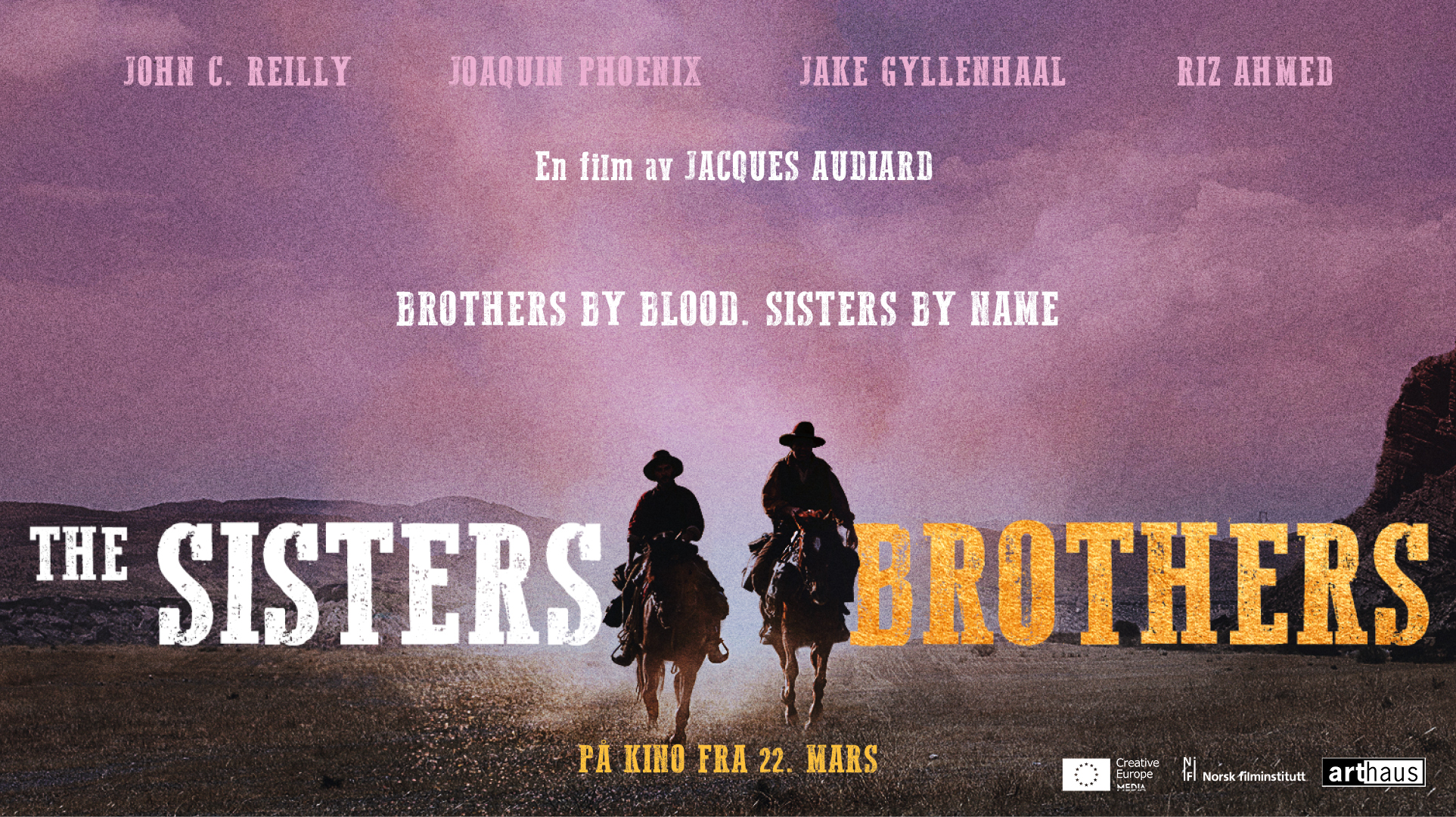 Beste western-filmer: Filmplakat for the Sisters brothers, to brødre rir i solnedgangen