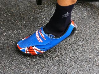 Bradley Wiggins (Team Sky) has a pair of custom British-themed Bont Zero shoes.