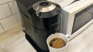 Easy-to-use pod machines that will make delicious coffee in no time