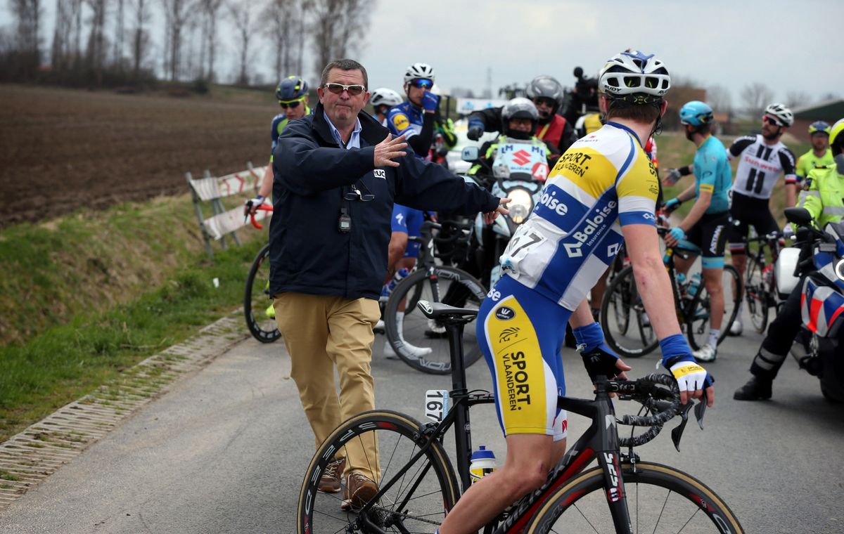 Riders are informed of their disqualification from the Scheldeprijs
