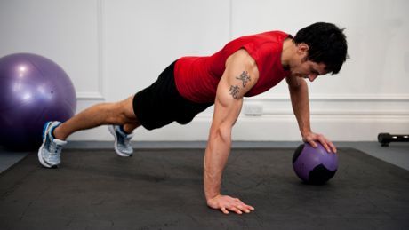 Medicine ball passing press-up, step 1