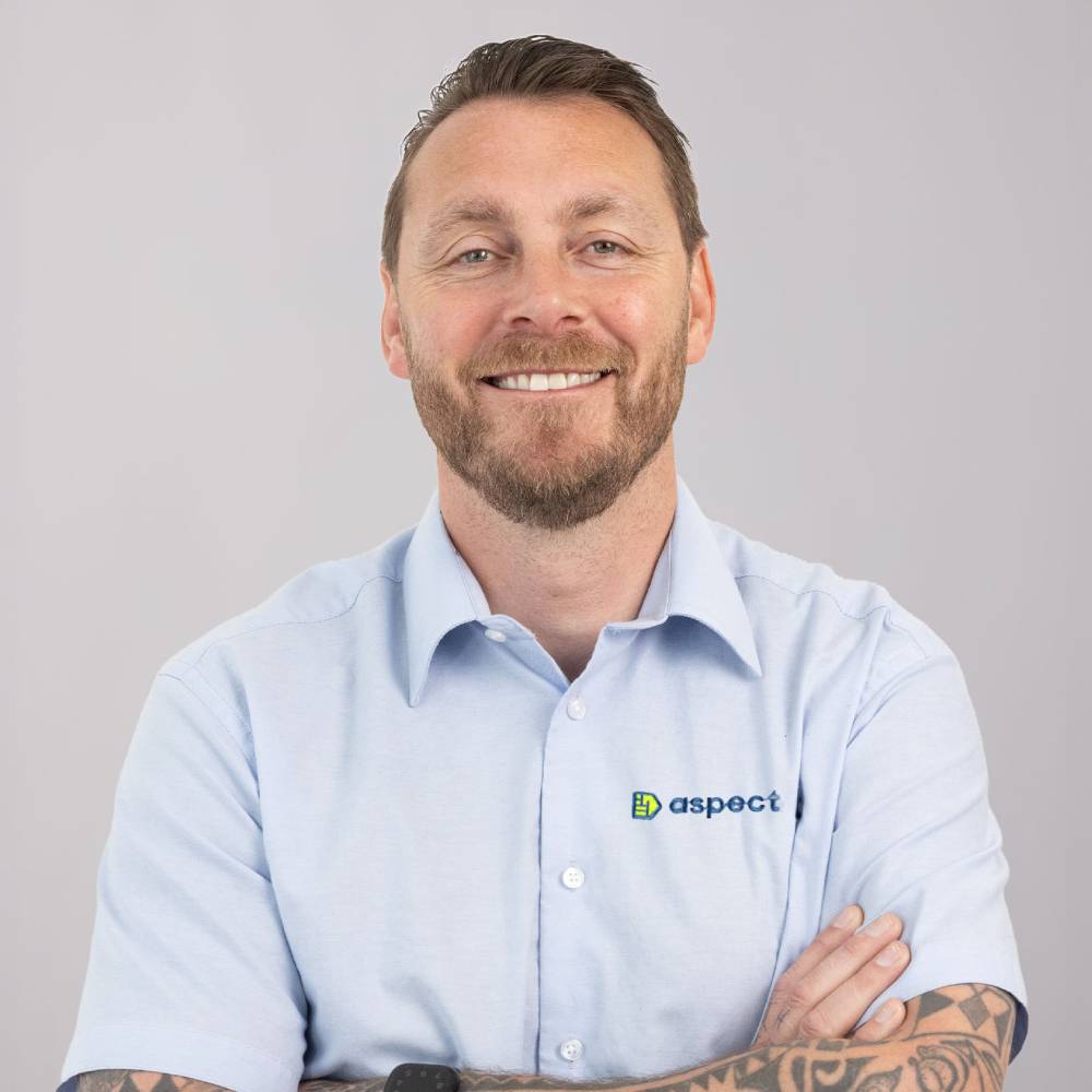 Neil Lampton headshot