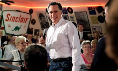 Mitt Romney speaks to supporters at Charlie Parker's Diner in Springfield, Ill., ahead of the state's Tuesday primary, which the frontrunner is expected to dominate.