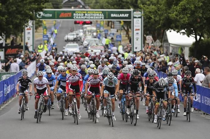 The Under 23 Men head off.