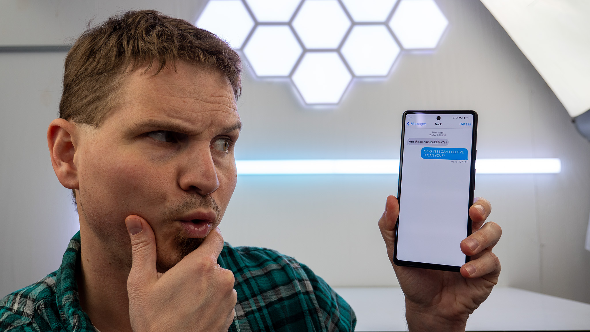 What iMessage might look like on a Google Pixel 6a