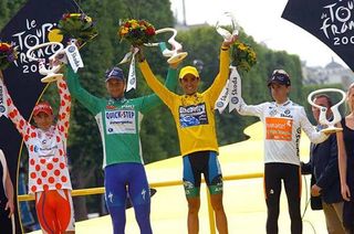 The jersey podium Mauricio Soler (KOM), Tom Boonen (Points), Alberto Contador (GC) and Amets Txurruka (Young rider)