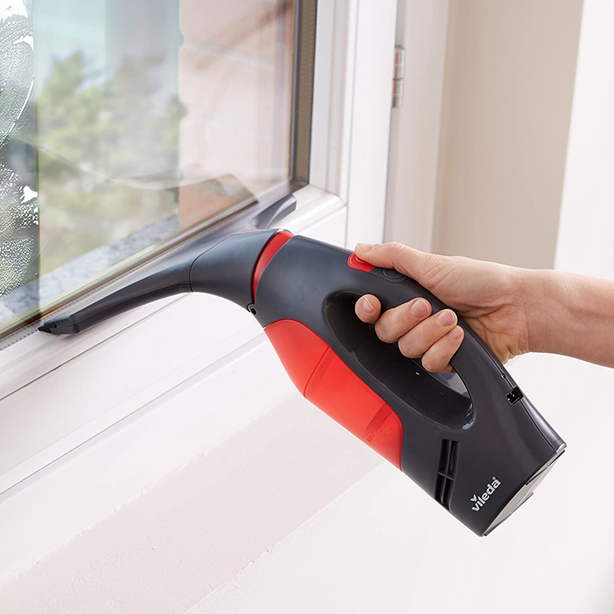 This window vacuum is my saviour for getting rid of condensation