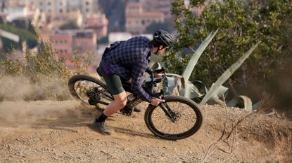 Canyon launches Grizl:ON e-gravel bike