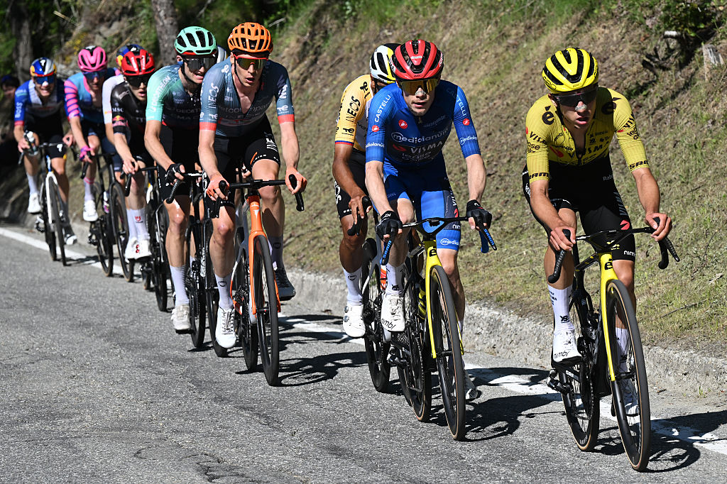 PILA - GRESSAN, ITALY - MAY 23: (L-R) Felix Gall of Austria and Team Decathlon CMA CGM, Thymen Arensman of Netherlands, Egan Bernal of Colombia and Netcompany INEOS Cycling Team, Jonas Vingegaard of Denmark - Blue Mountain Jersey and Davide Piganzoli of Italy and Team Visma | Lease a Bike compete in the breakaway during the 109th Giro d&amp;amp;apos;Italia 2026, Stage 14 a 133km stage from Aosta to Pila - Gressan 1789m / #UCIWT / on May 23, 2026 in Pila - Gressan, Italy. (Photo by Tim de Waele/Getty Images)