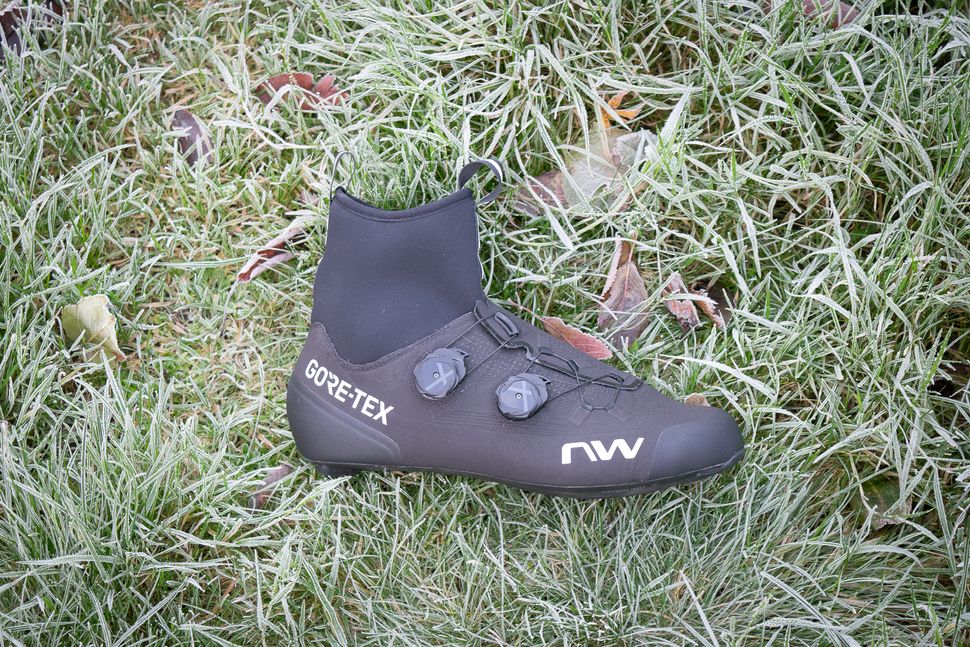 Best winter cycling shoes 2024 Keep your feet warm with winter