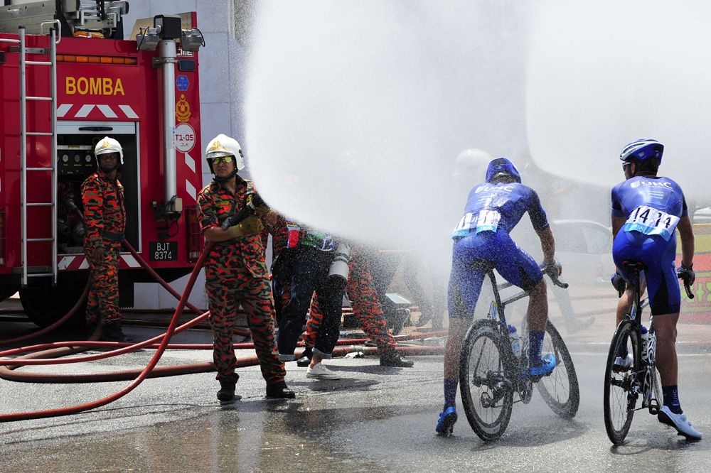 The UHC riders cool down post stage
