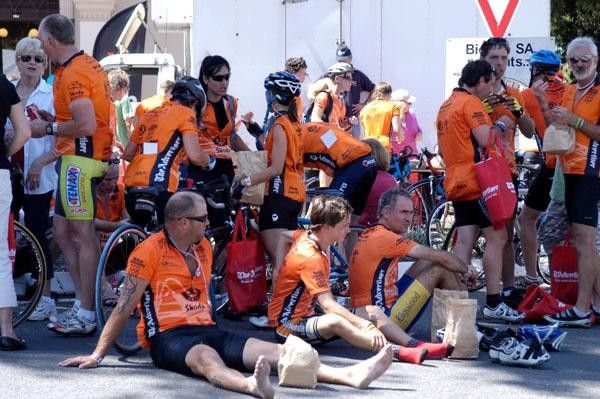 Riders recover