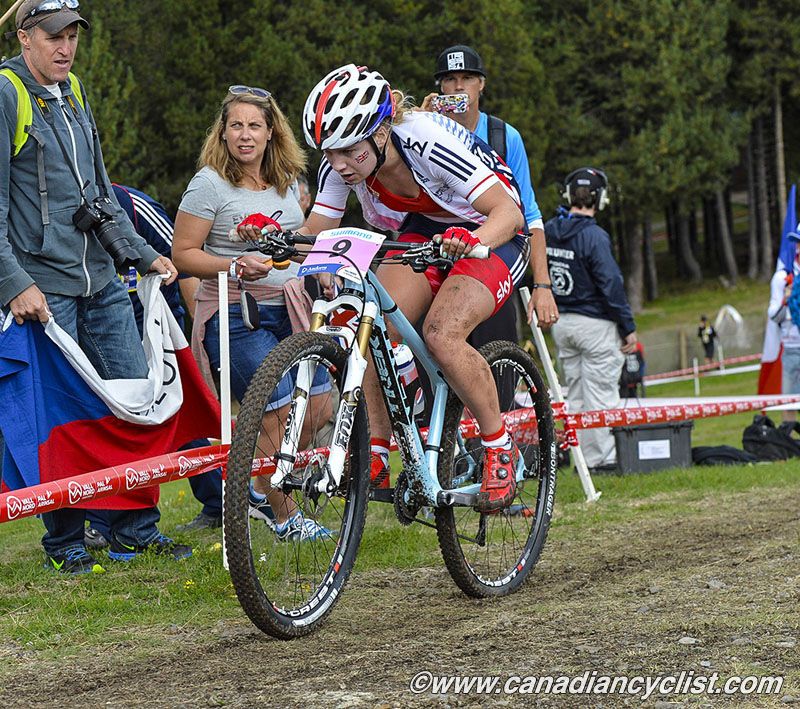 Evie Richards (Great Britain) finished 2nd
