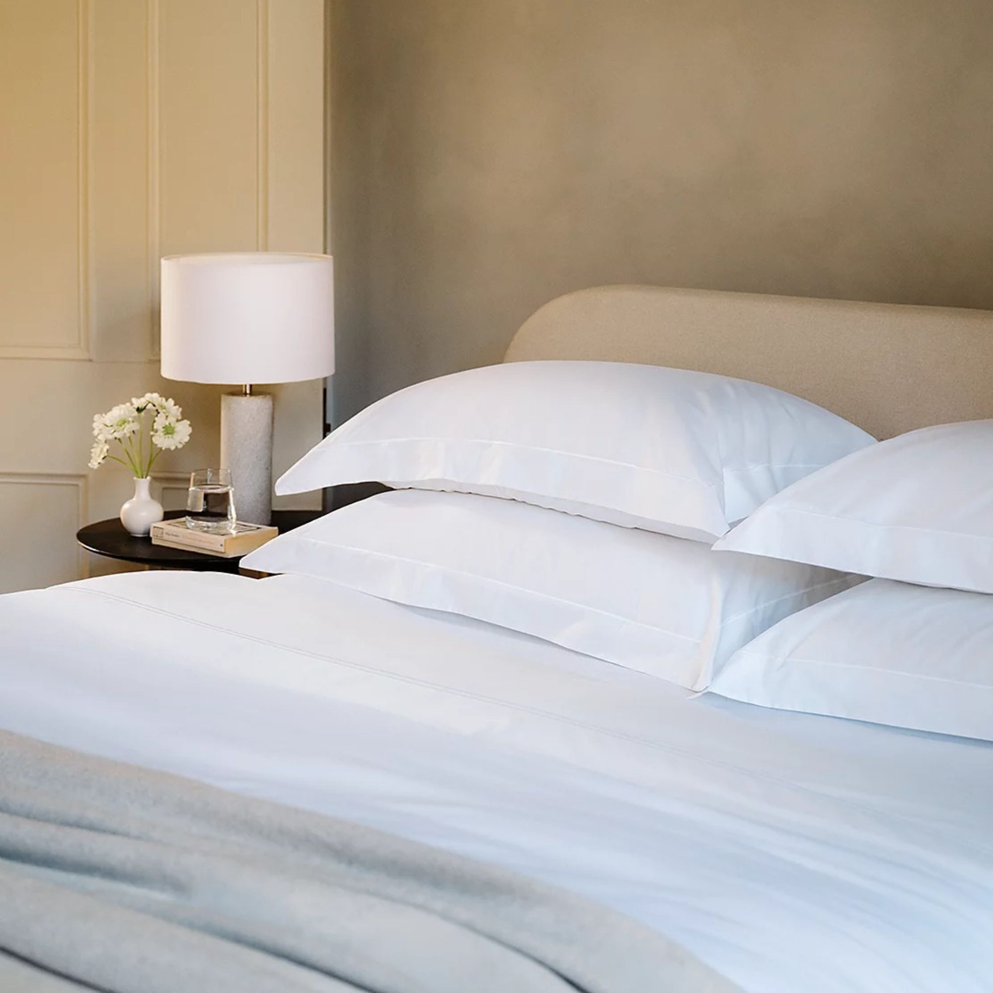 picture of white linen bedding