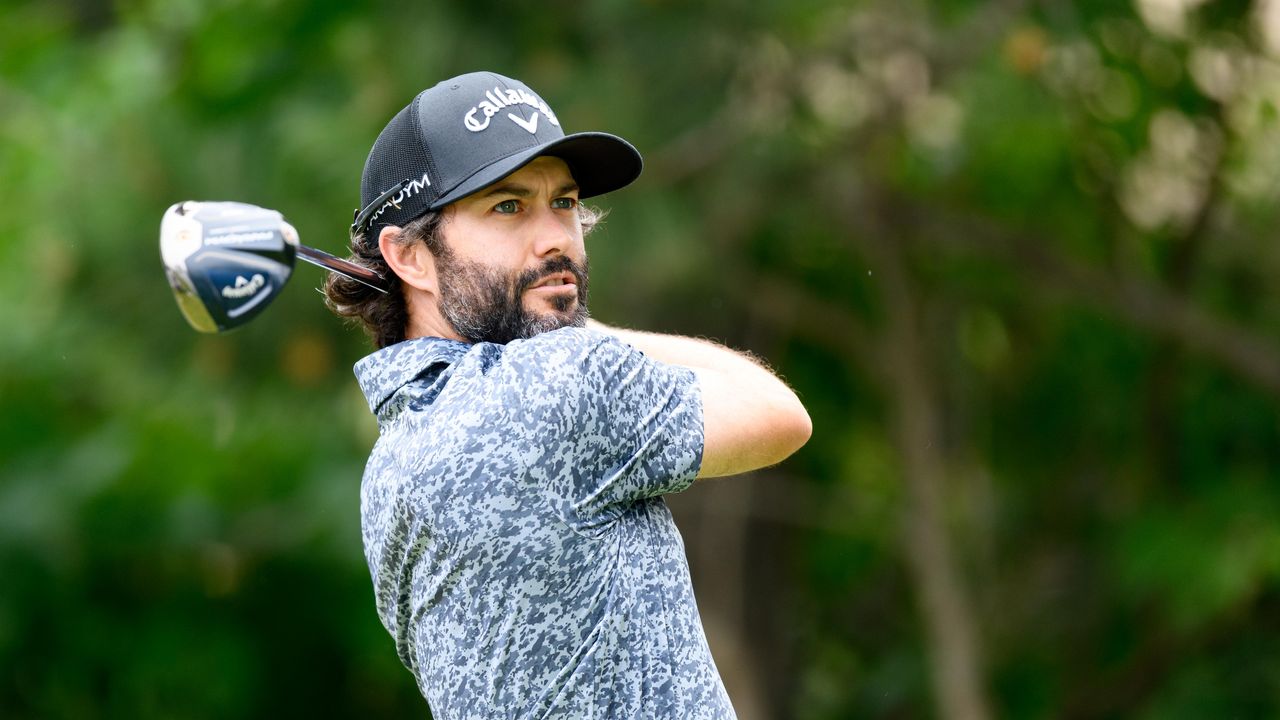 Adam Hadwin hits his first shot on the 3rd hole during the final round of the RBC Canadian Open.