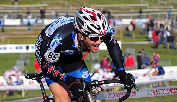 Nathaniel Ward (Bikereg.com) out of the saddle.