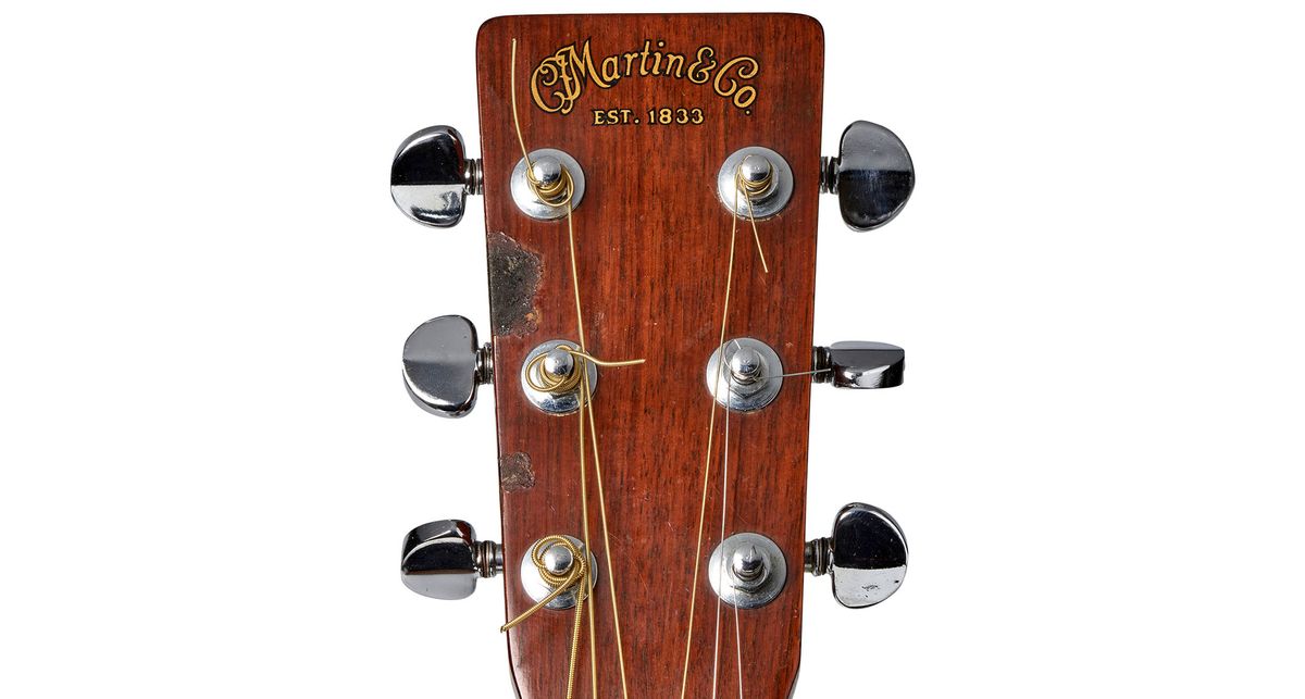 Eric Clapton's 1974 Martin 000-28