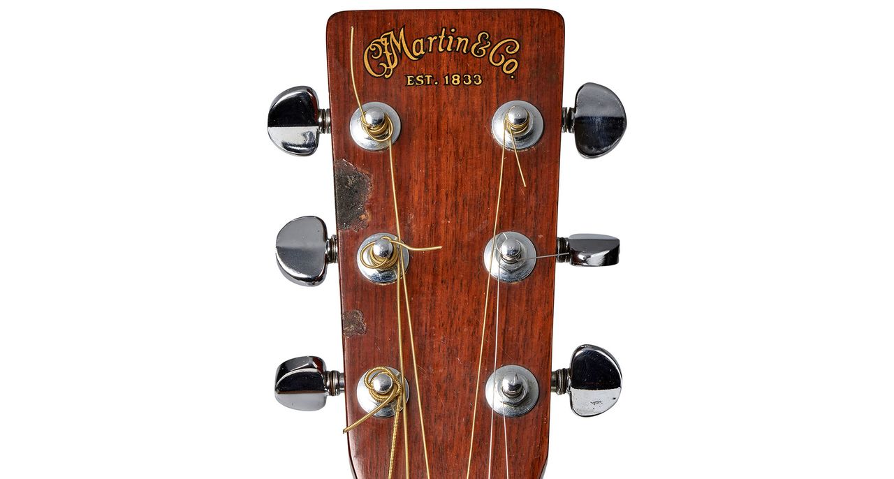 Eric Clapton's 1974 Martin 000-28