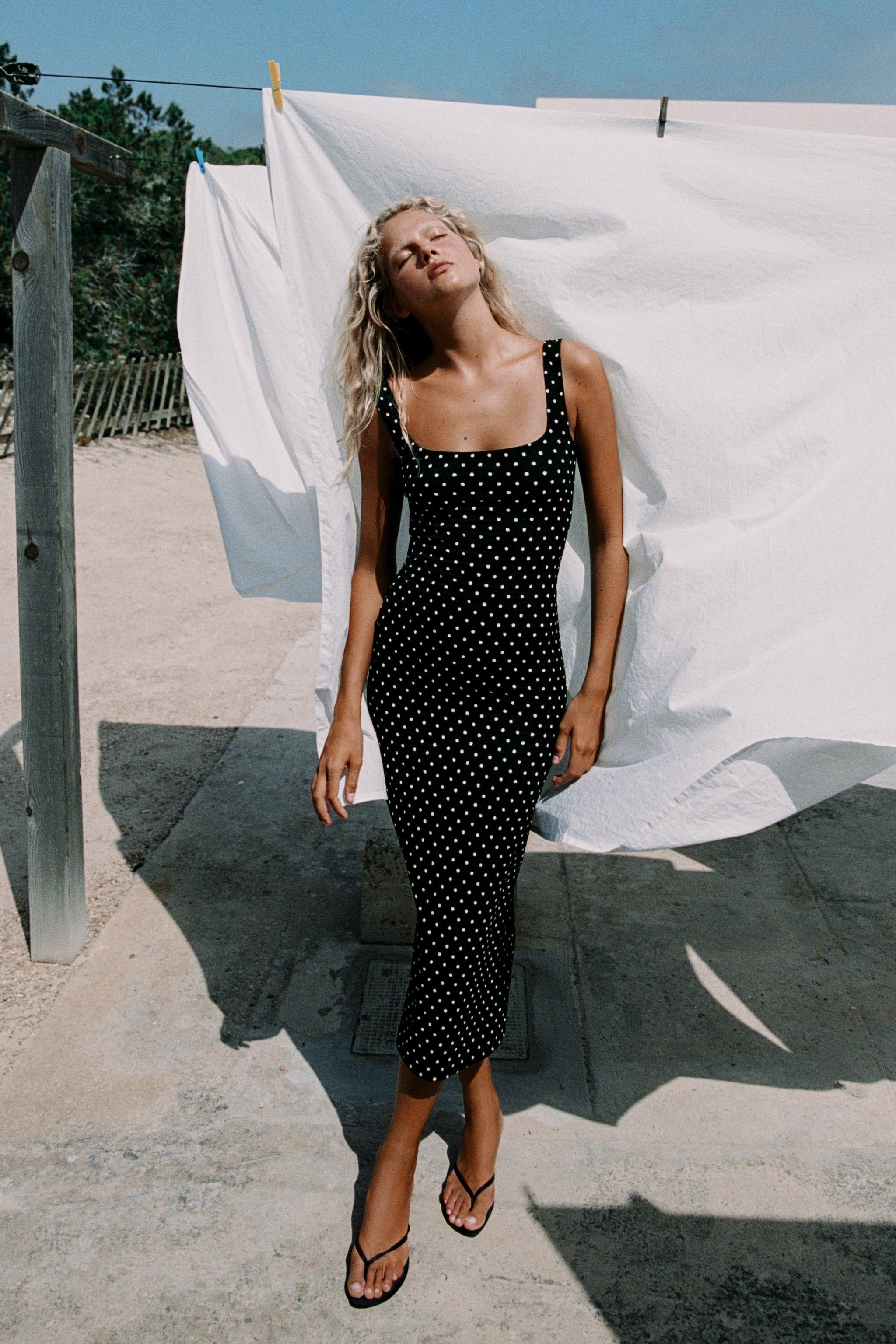 Textured Polka Dot Midi Dress - Black / White - S