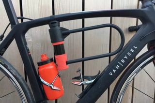ABUS 440 ALARM mounted on a bike under the top tube
