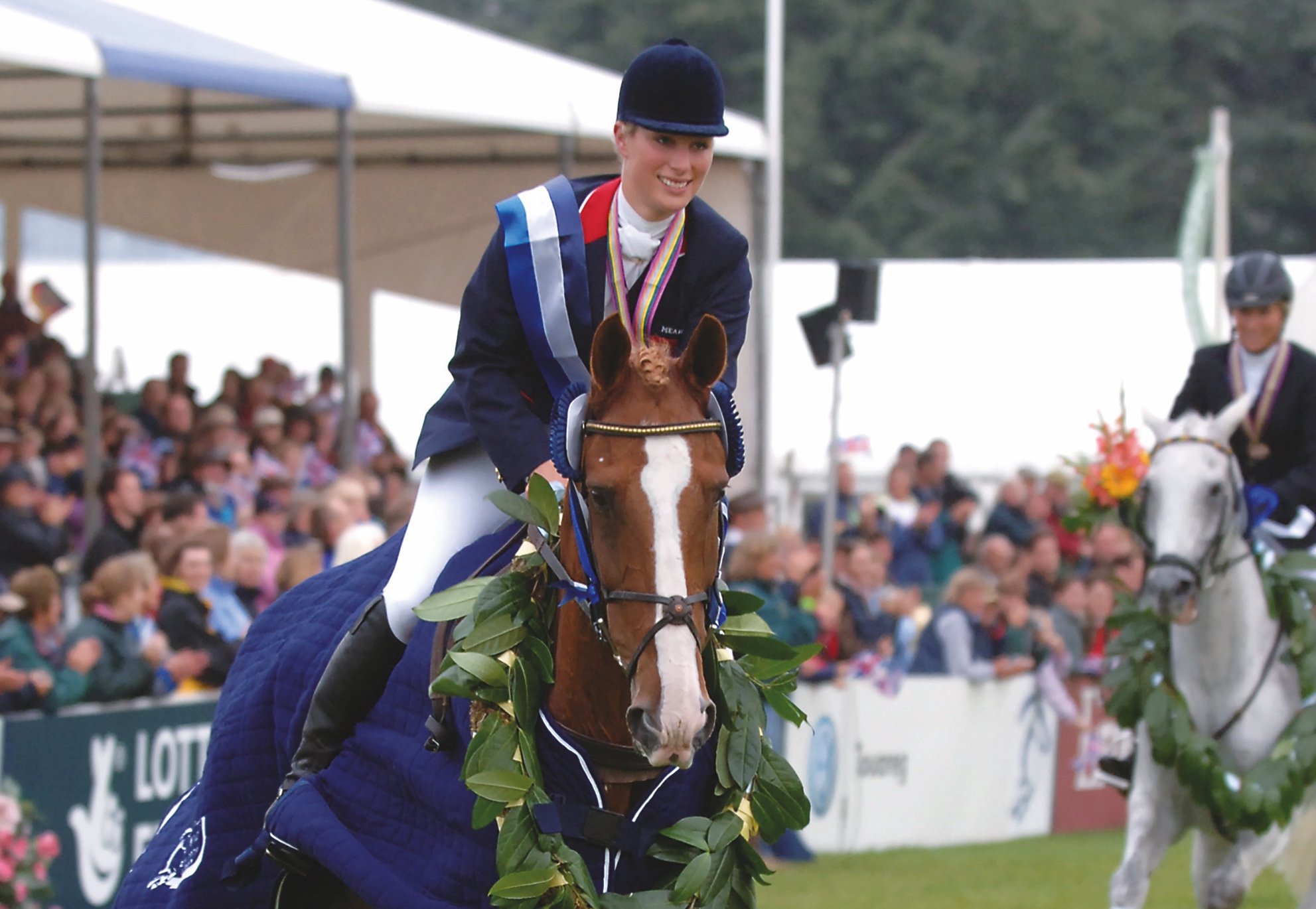 Zara Tindall (n&amp;eacute;e Phillips) and Toytown at the 2005 Europeans, leading the lap of honour.