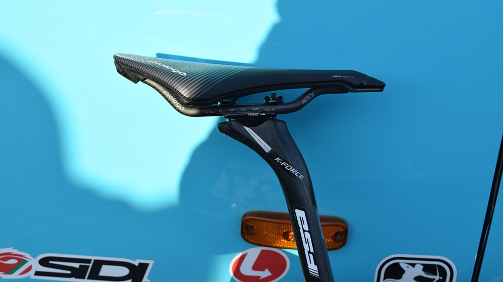 Valgren combines a 25mm set back seat post with his saddle also set back at the maximum limits