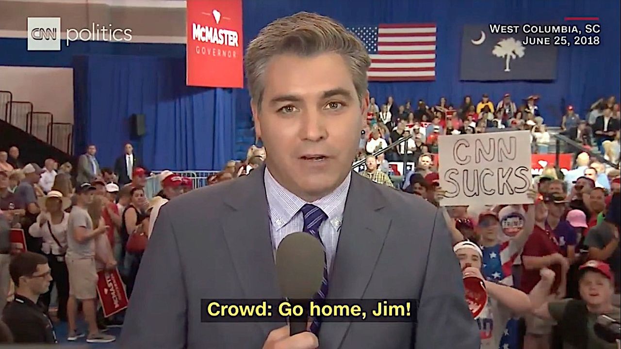 Trump fans heckle CNN&amp;#039;s Jim Acosta