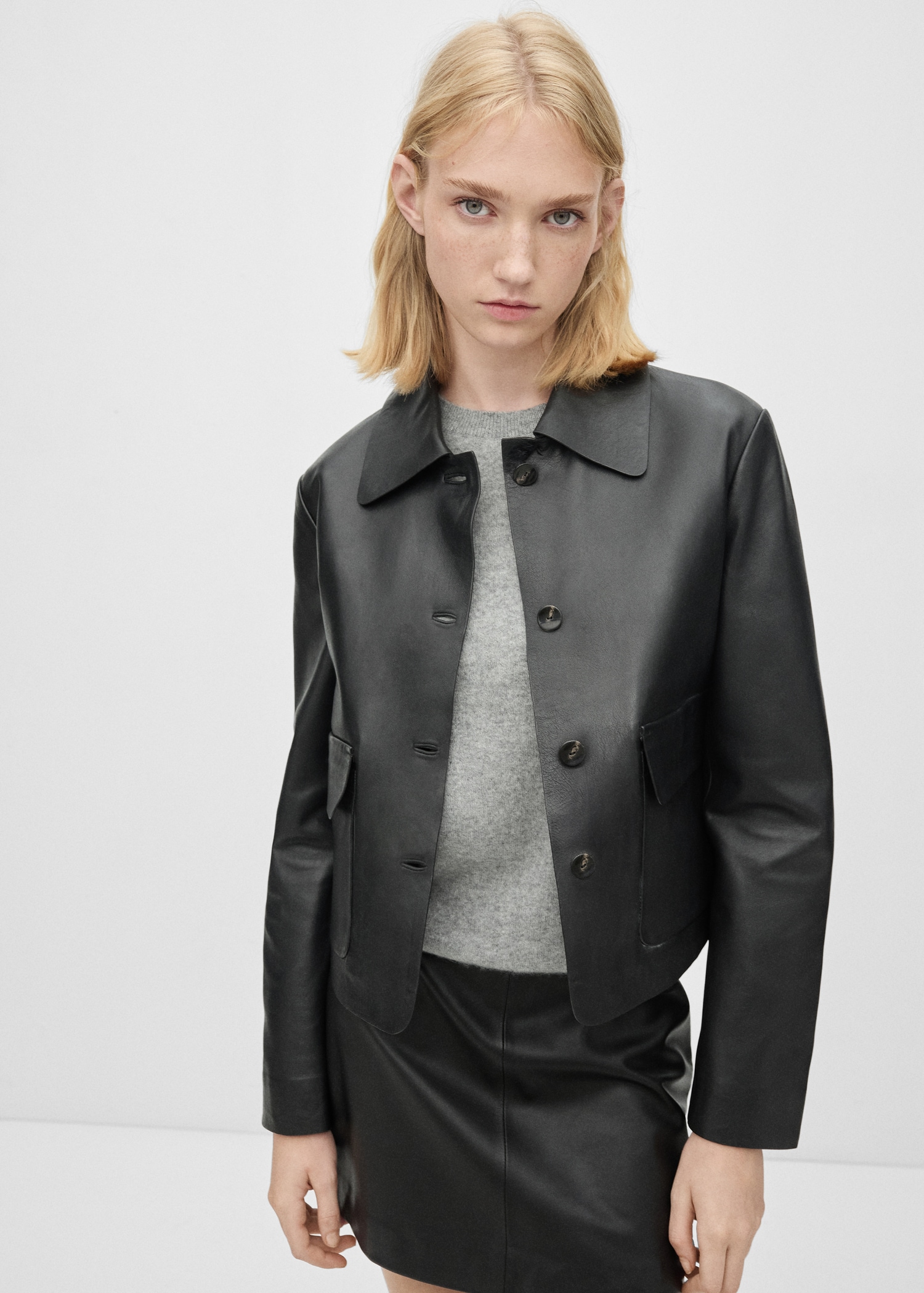 100% Leather Jacket With Buttons