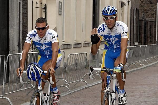 St&eacute;phane Poulhies and Laurent Mangel (AG2R)